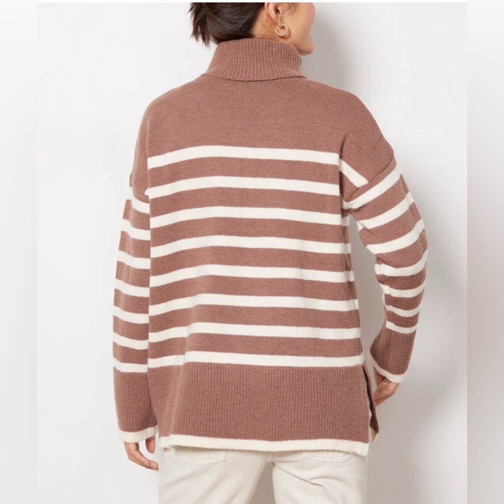 Striped Knit Pullover Sweater - Picture 2 of 4
